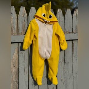 Pinkfong Baby Shark 3-6 months One Piece Costume Zip Up Hood Yellow Fleece